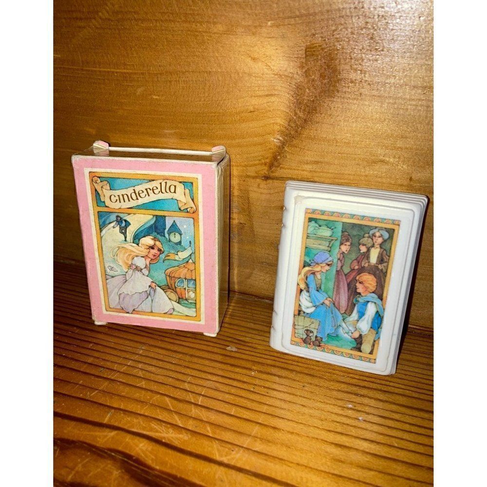 Vintage Avon Storybook Soap 1984